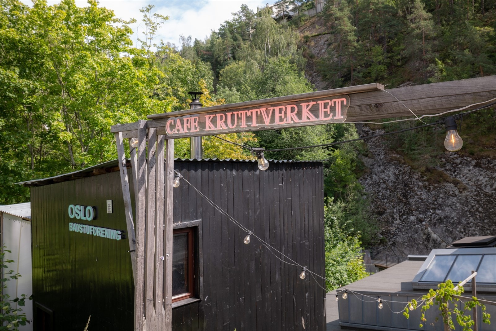 Ved Kruttverket finner du også Svarttrosten, en av badstuene til Oslo Badstuforening. Galleribilde