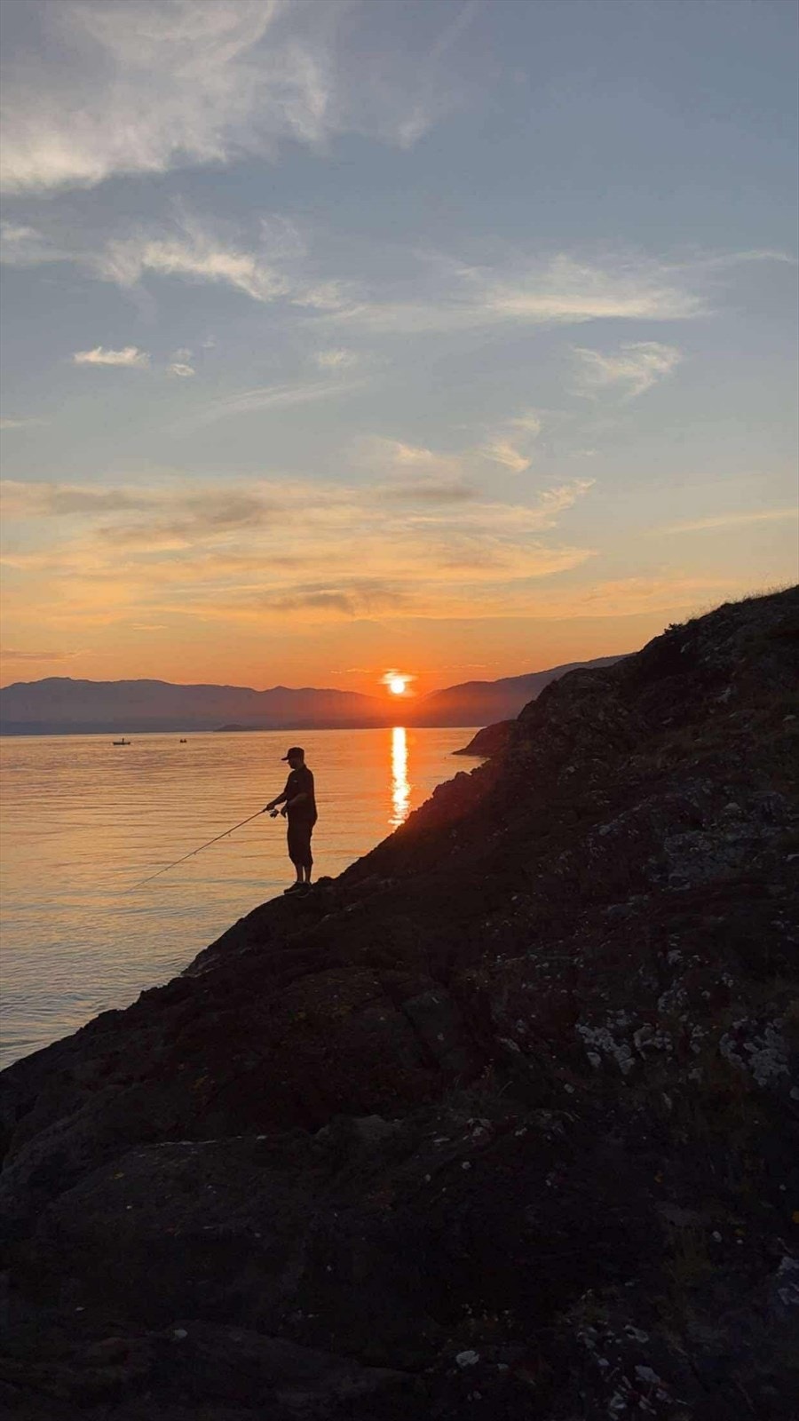 Mange fiskemuligheter i fjorden. Galleribilde