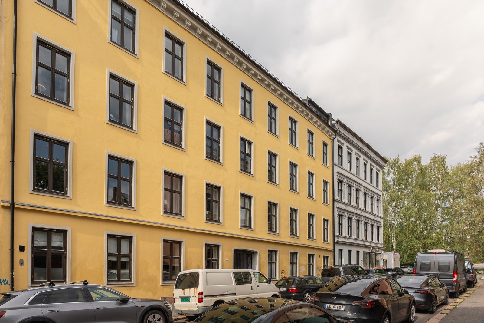 Området har et svært godt tilbud av både skoler og barnehager - alt innen gangavstand. Galleribilde