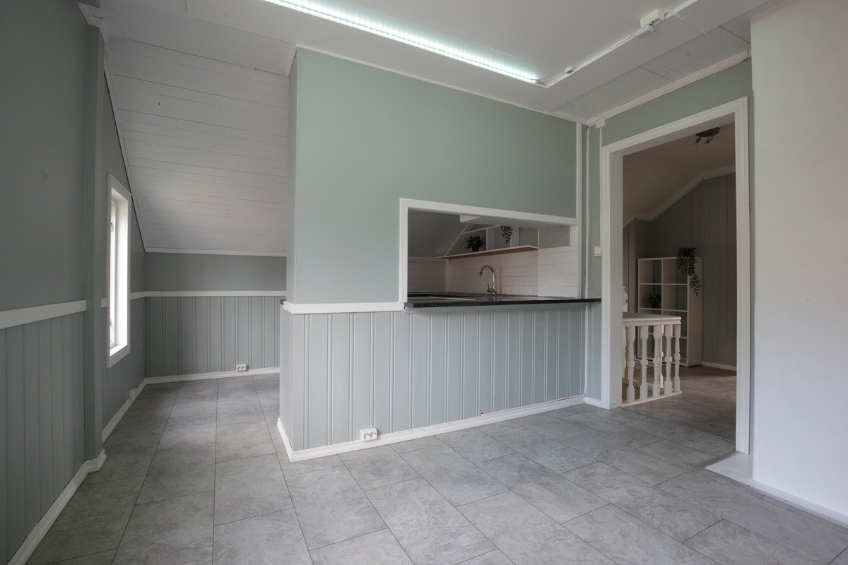 Spisestue tilhørende kjøkken i 2. etg Galleribilde