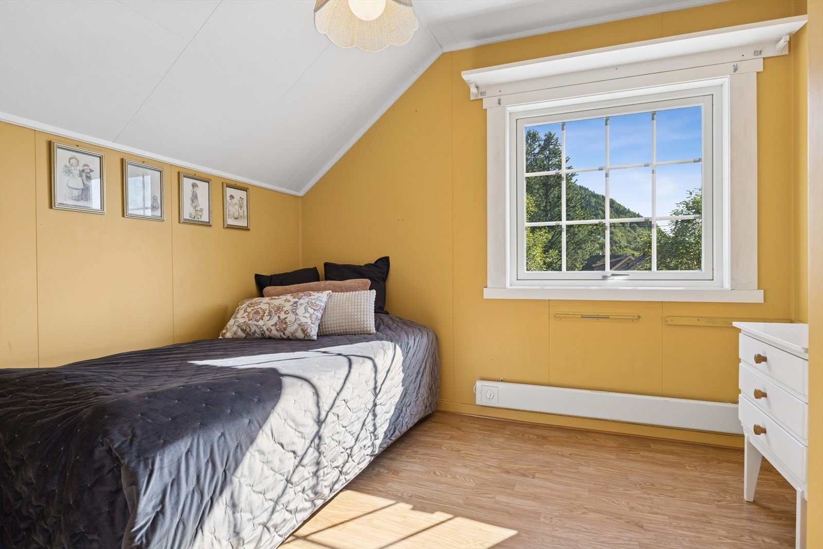 Soverom nr. 3 Galleribilde