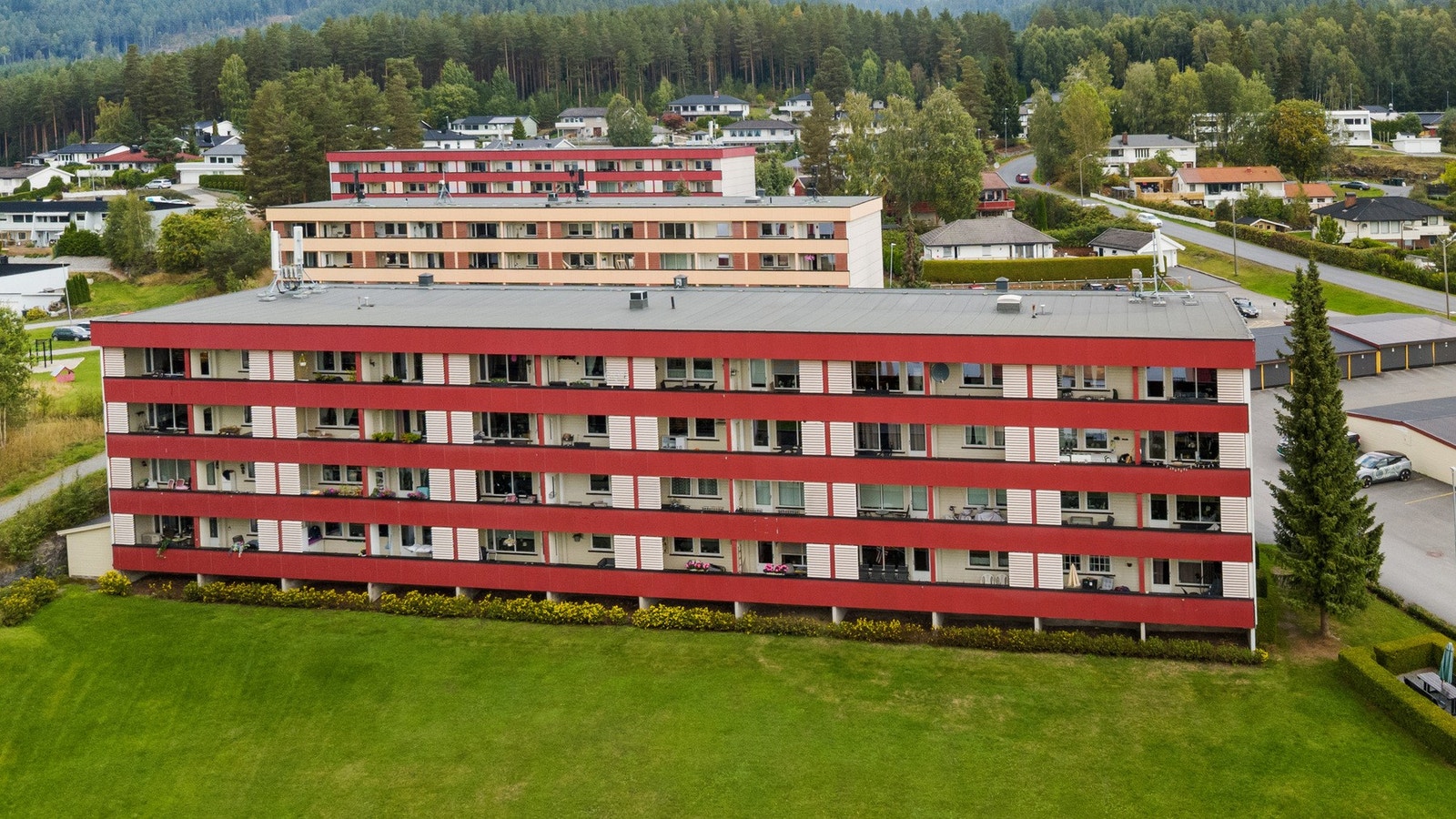 Område som passer like godt for barnefamilier, etablerere og godt voksne som ønsker en balansert hverdag mellom ro og tilgjengelighet. Galleribilde