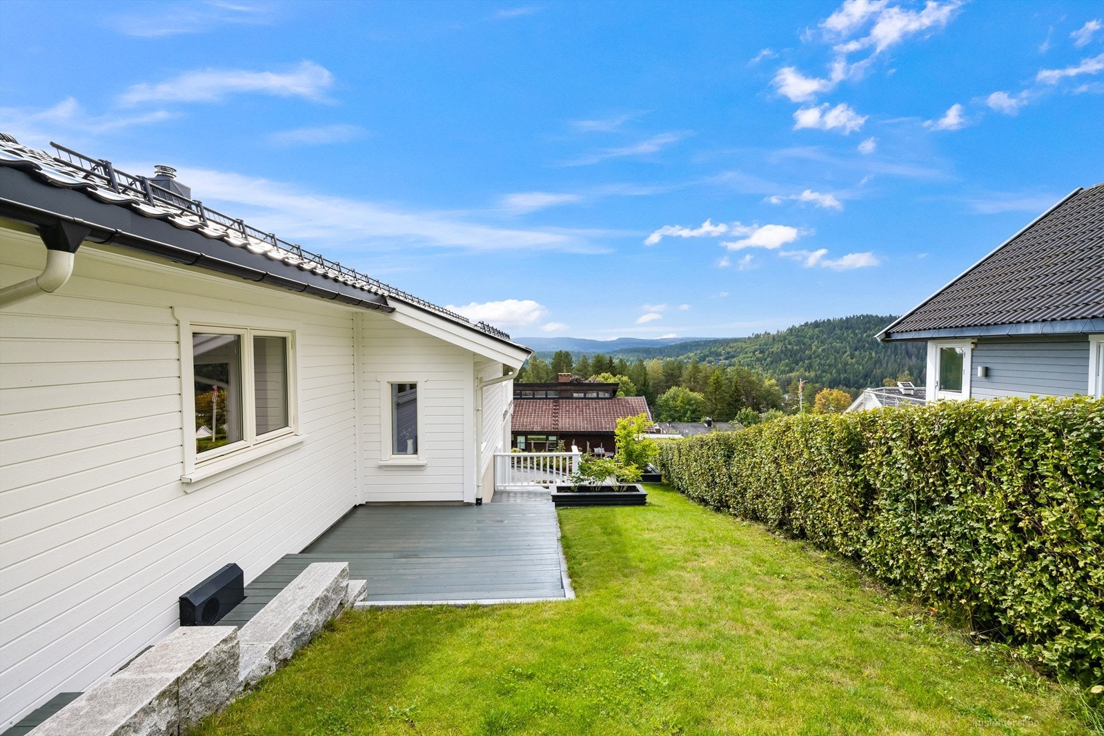 Syd-, vest- og nordvendt terrasse på ca. 39 kvm Galleribilde