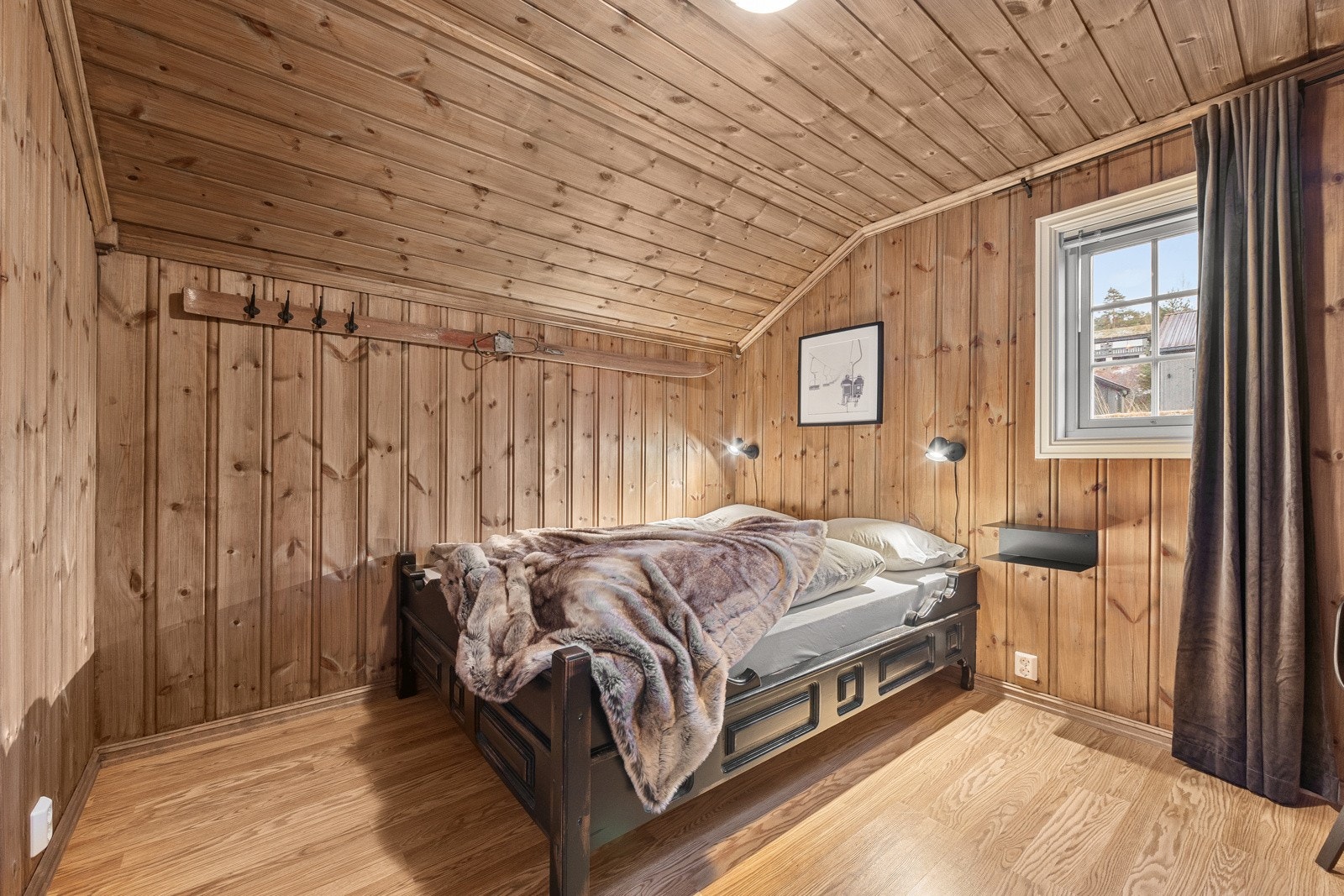 Soverom 5 på loft. Galleribilde