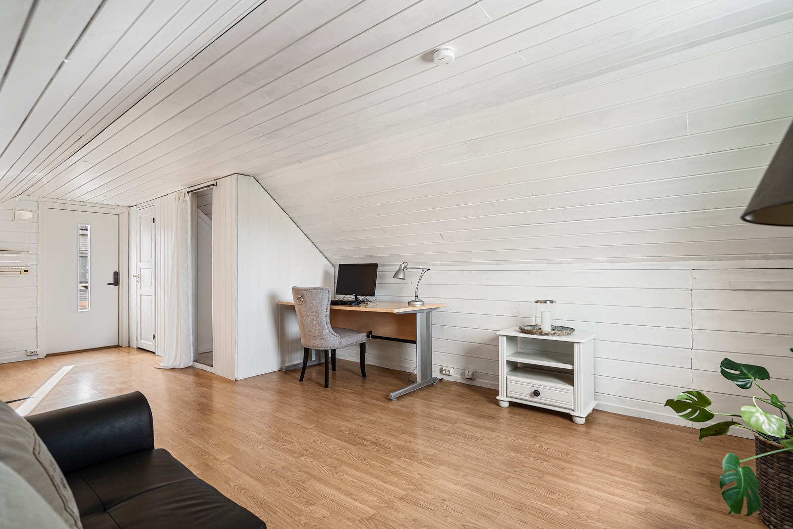 Innredet rom over garasjen Galleribilde