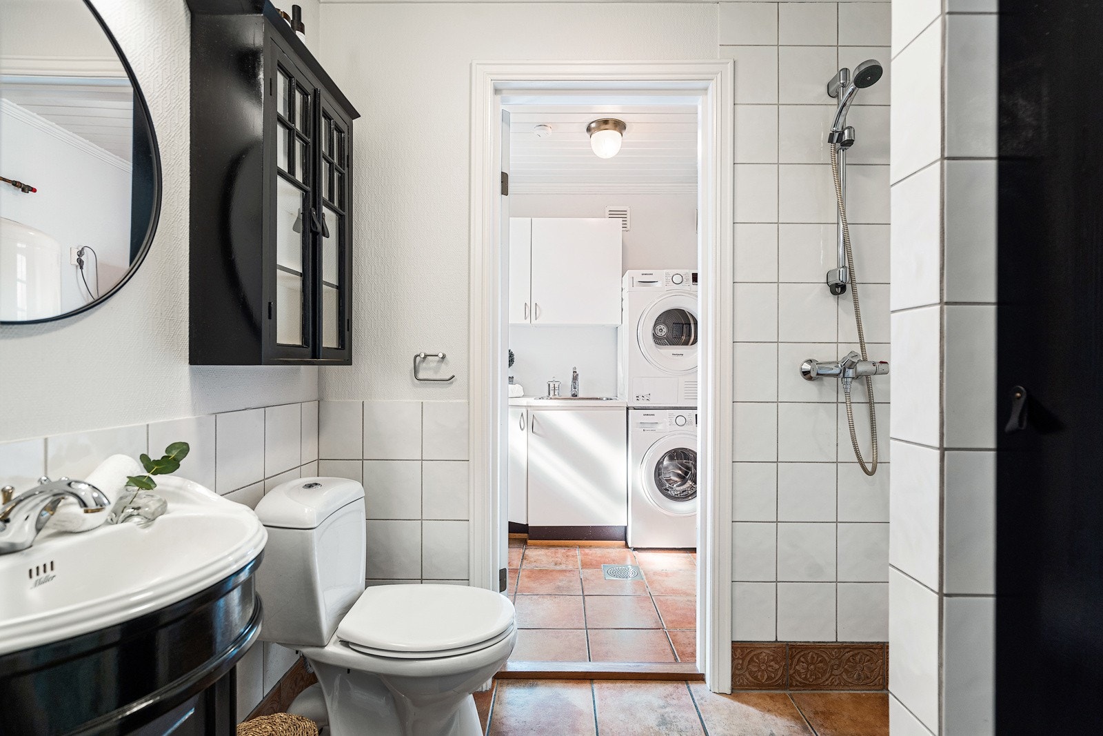 Bad med dusj Galleribilde