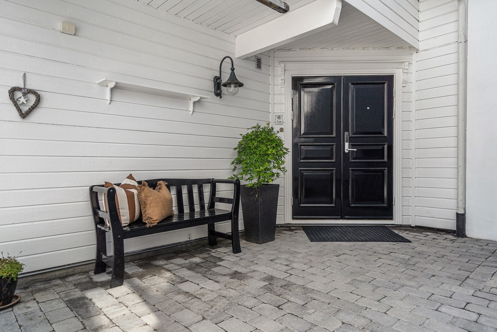 Flott inngangsparti Galleribilde