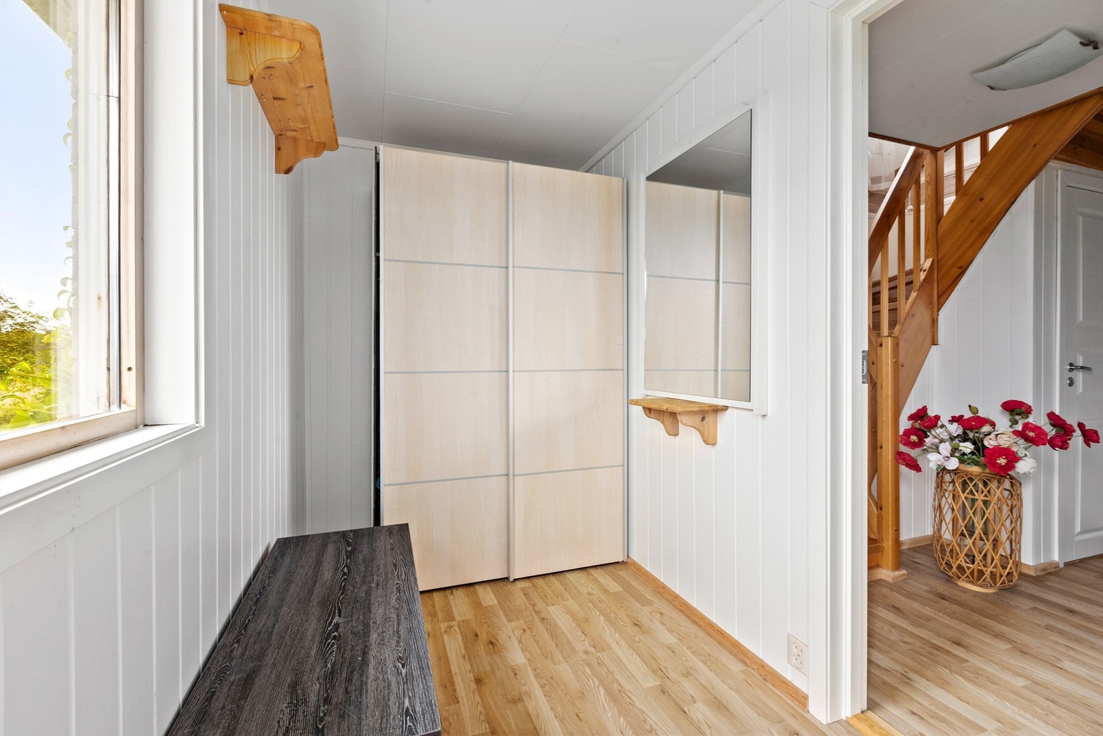 Gang/entré i nr 19 Galleribilde