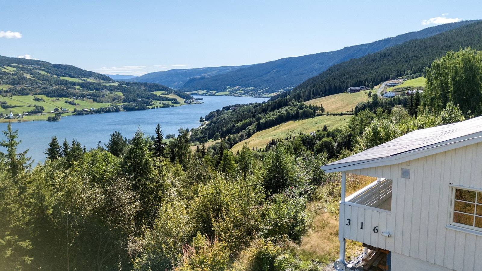 Hippesbygda har flere fine turområder, blant annet Hippesbygda rundt - det er også fint gå Tøppholsrunden Galleribilde