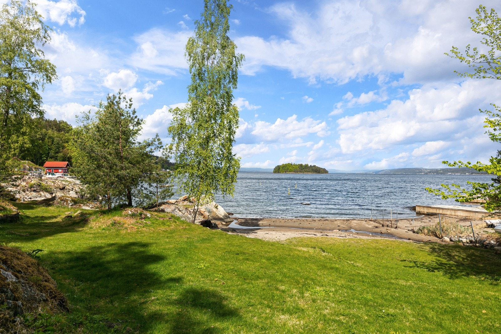Høvikvollen, flott friluftsområde 10 minutters gange fra tomten Galleribilde