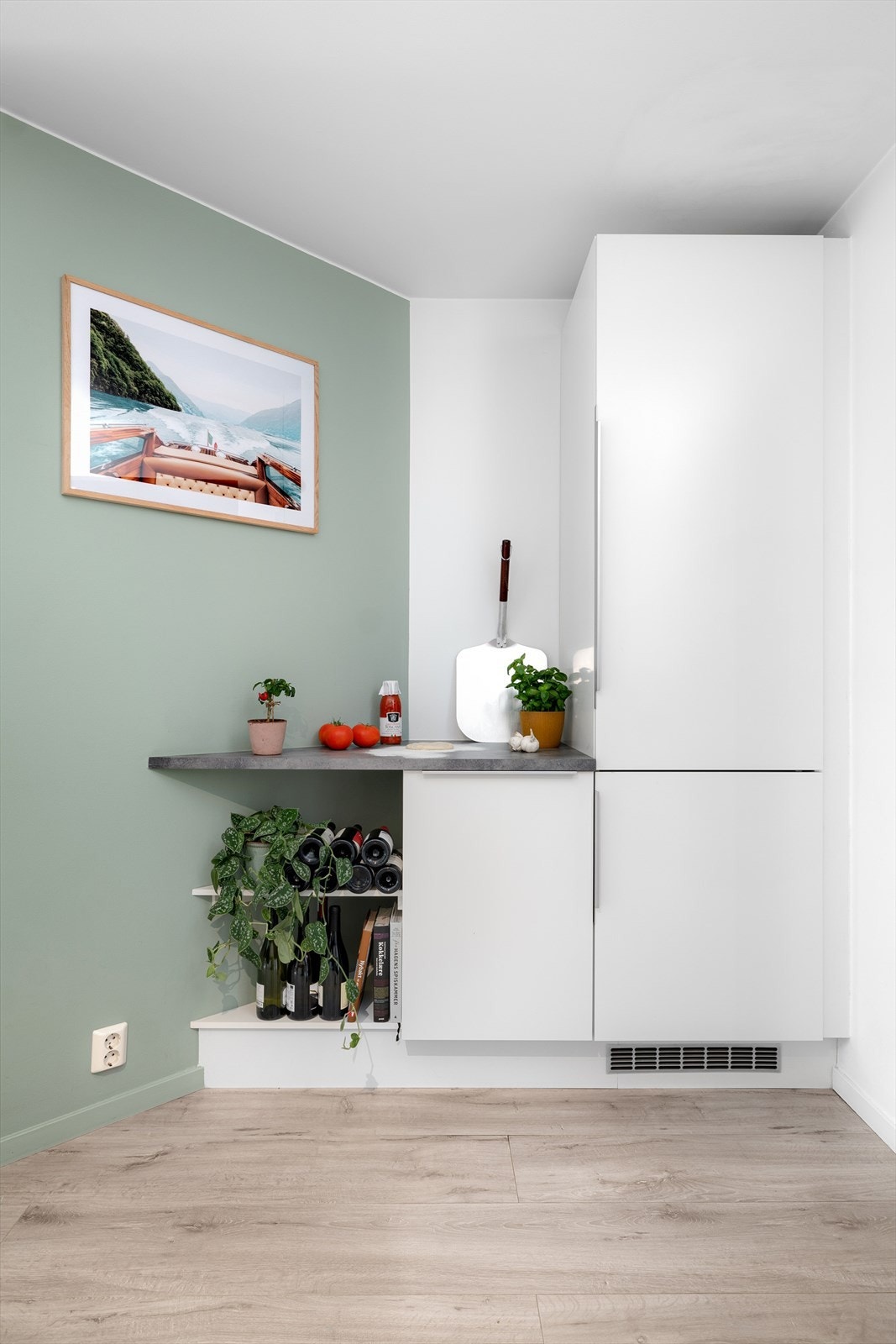 Smarte løsninger og god utnyttelse av plassen gir rikelig med oppbevaring. Galleribilde