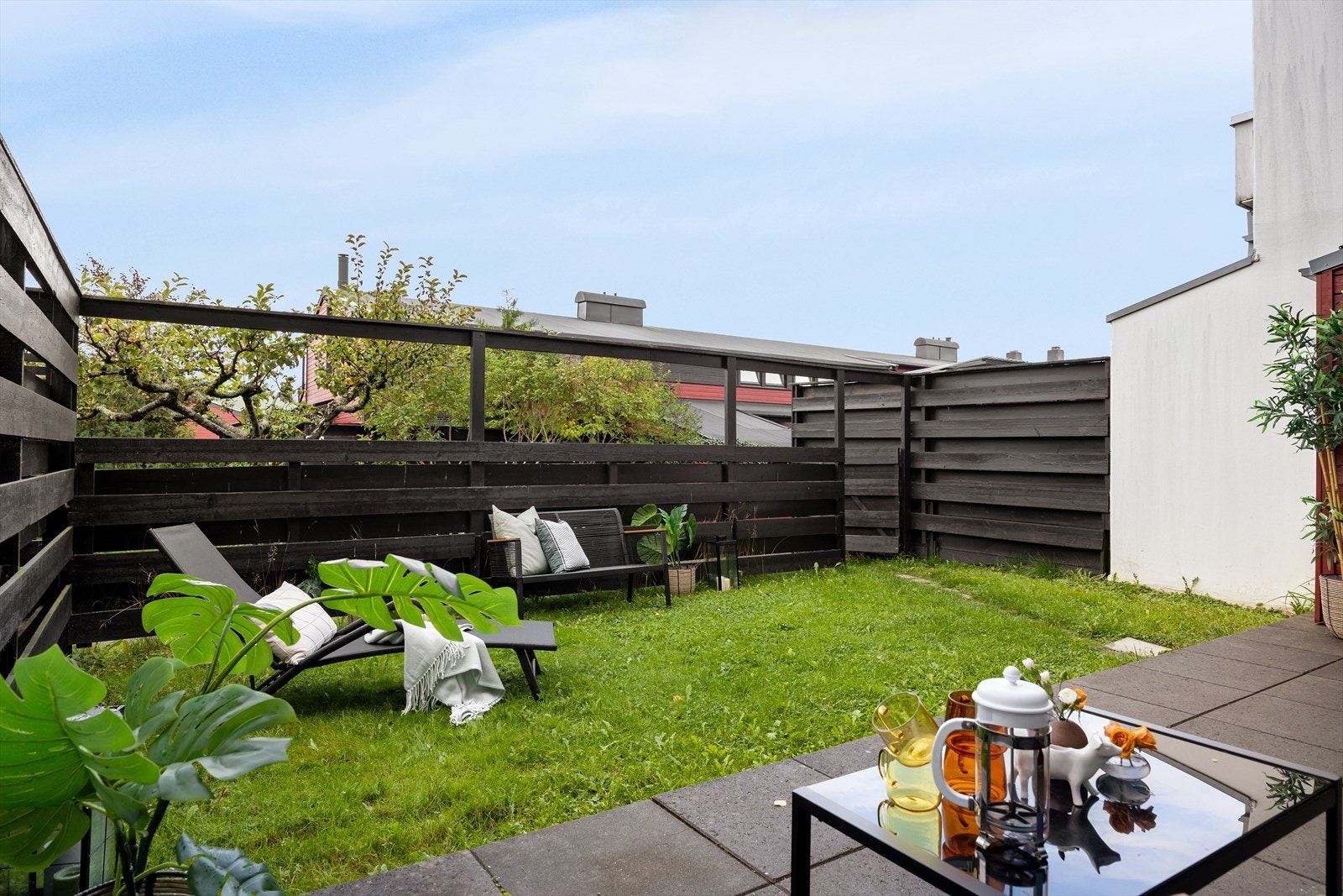 Fantastisk vestvendt uteområde med flotte solforhold. Galleribilde