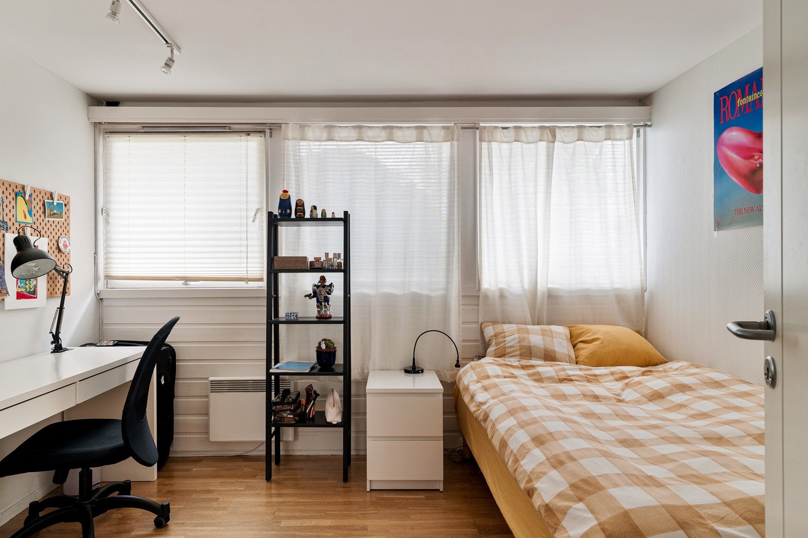 Utleiedelen har to soverom, kjøkken og bad. Galleribilde