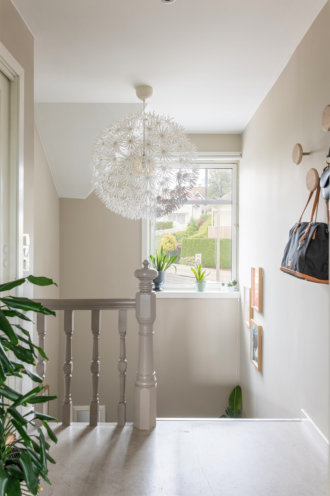 Entré. Galleribilde