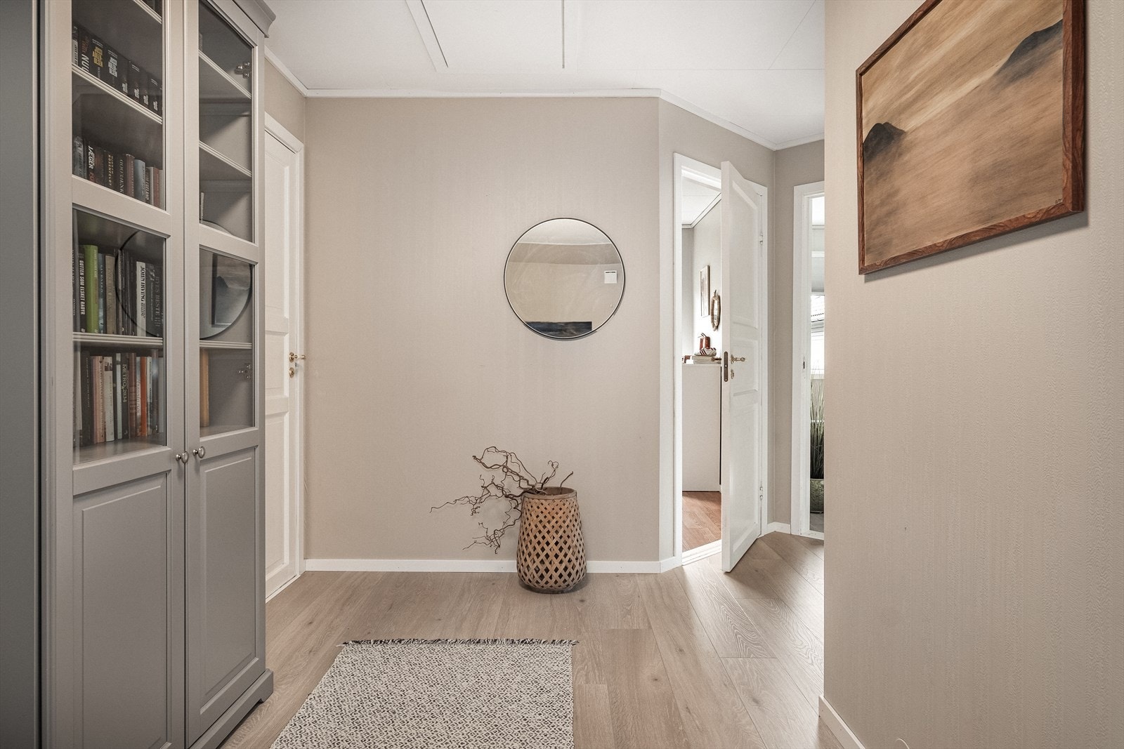 Gang i 2 etasje Galleribilde