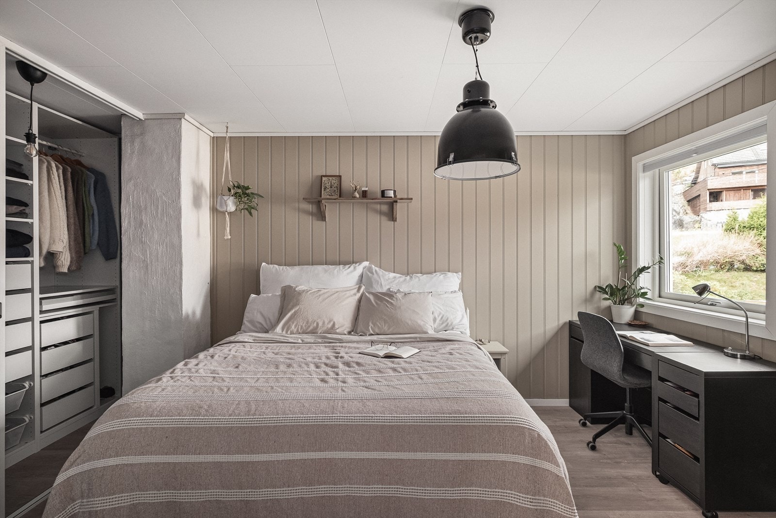 De øvrige soverommene varierer i størrelse fra 11 til 8 kvm Galleribilde