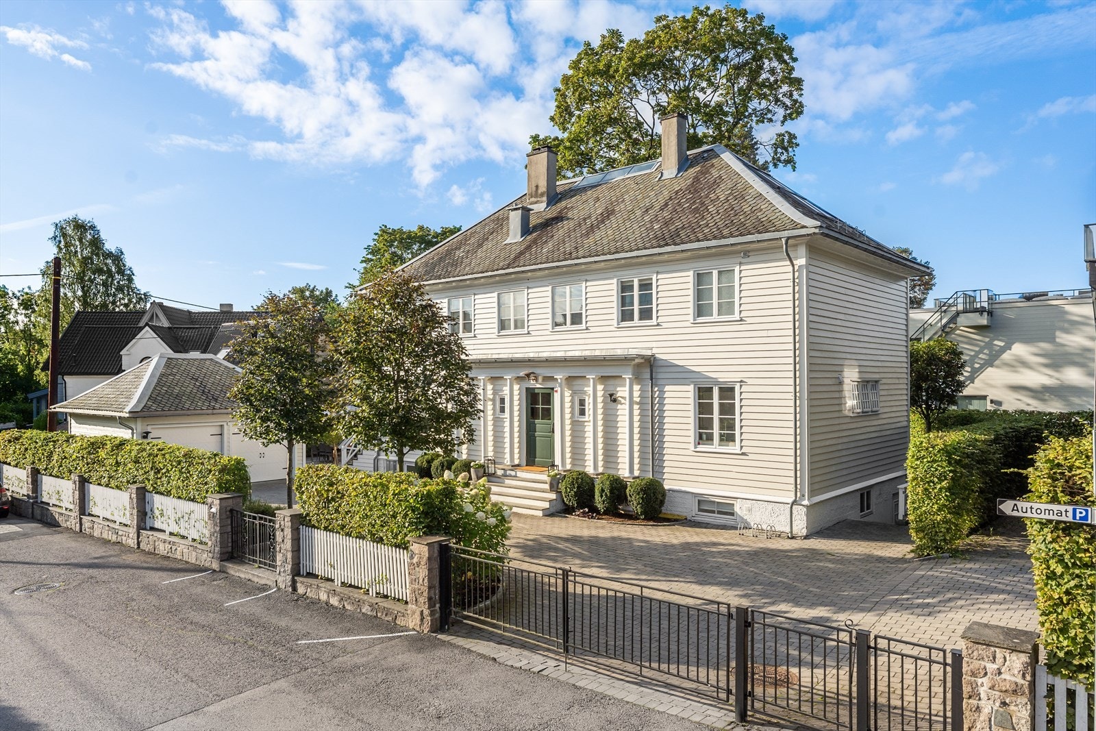 Velkommen til Villa 1924. Tegnet av arkitekt Eivind Gleditsch Galleribilde