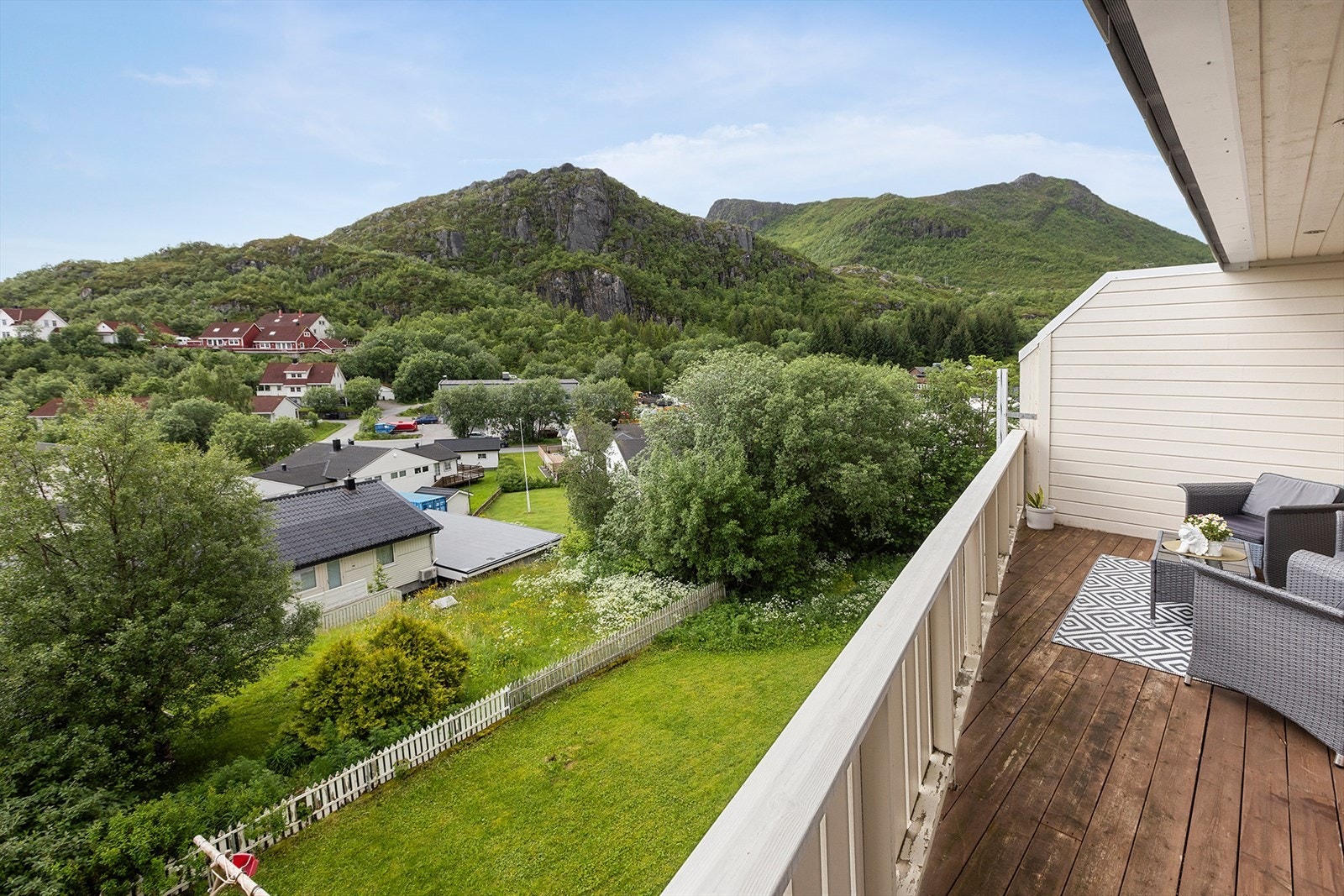 Meget god utsikt mot Tjeldbergtinden Galleribilde