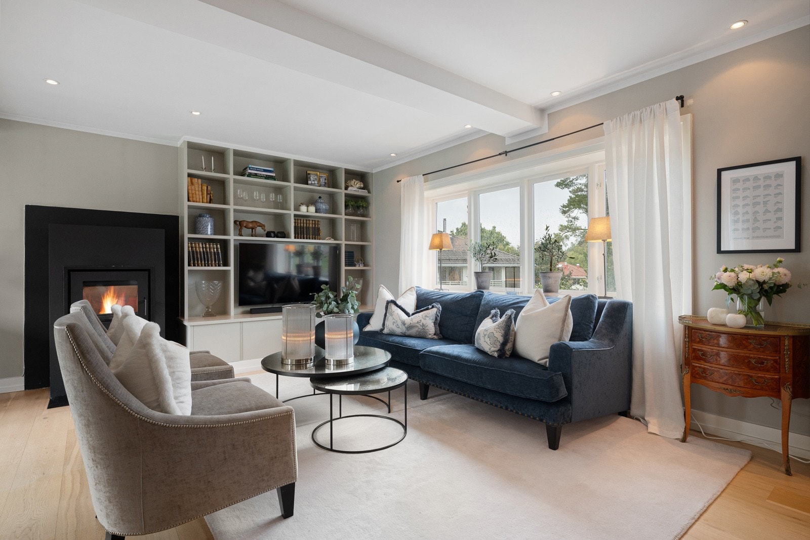 Snekkerbygde og spesial tilpassede high-end løsninger Galleribilde