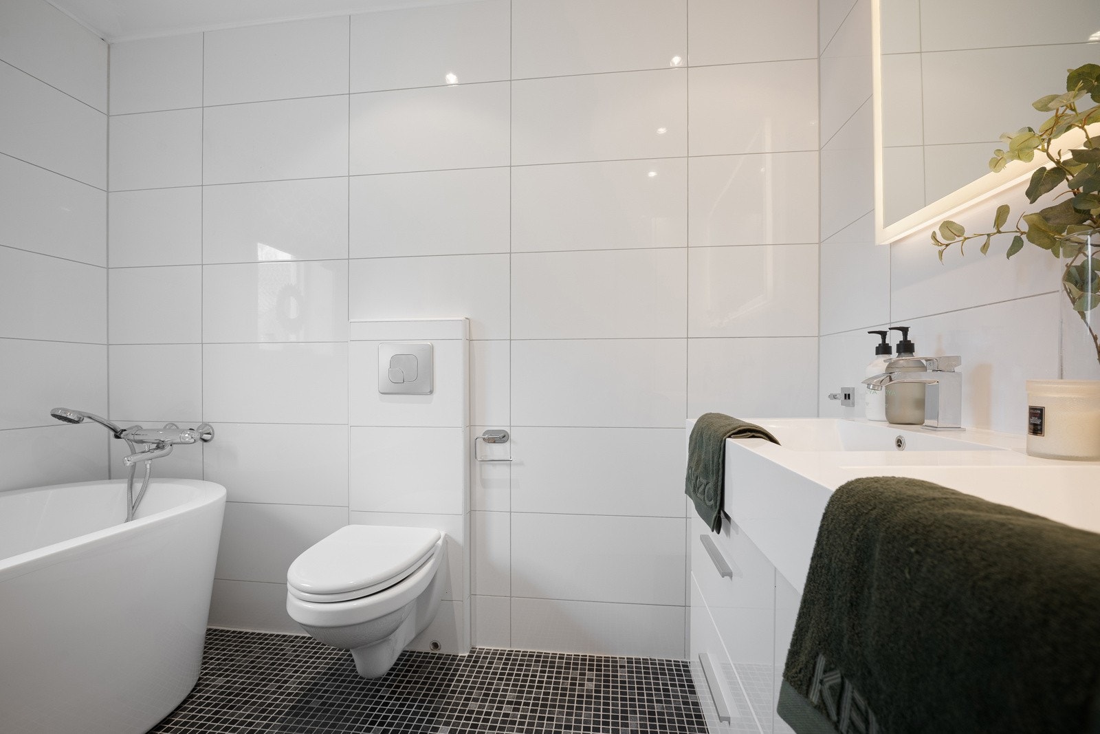 Eget bad i tilknytning til soverommet Galleribilde