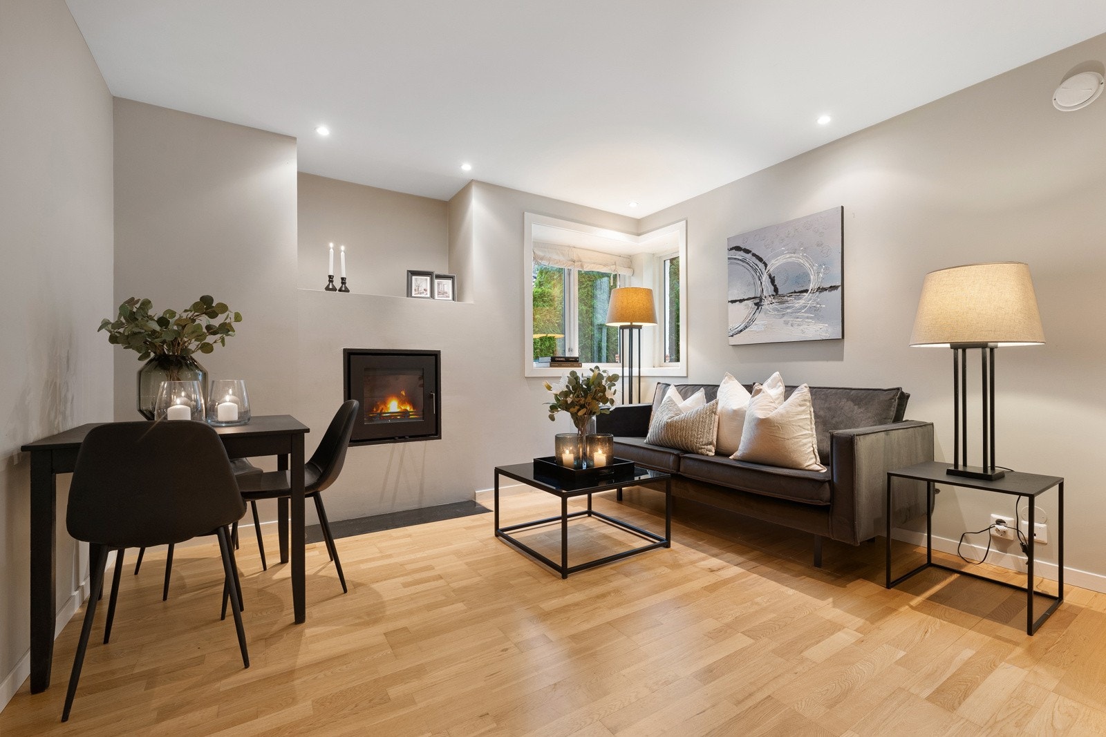 Peisestue som er gjort om til en hybel - Fleksibel planløsning til familielivets ulike faser Galleribilde