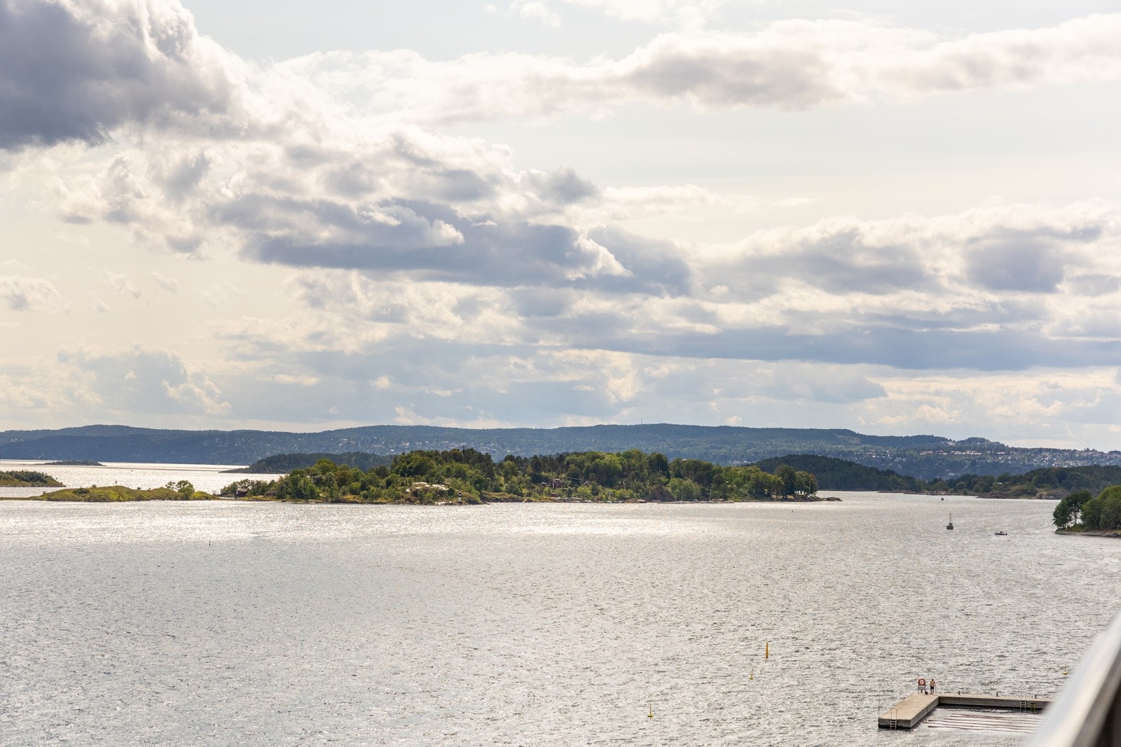 Fantastisk utsikt fra balkongen. Ingen gjenboere. Galleribilde