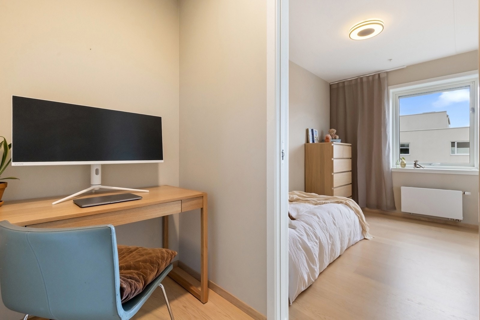 Kontor innenfor soverommet Galleribilde