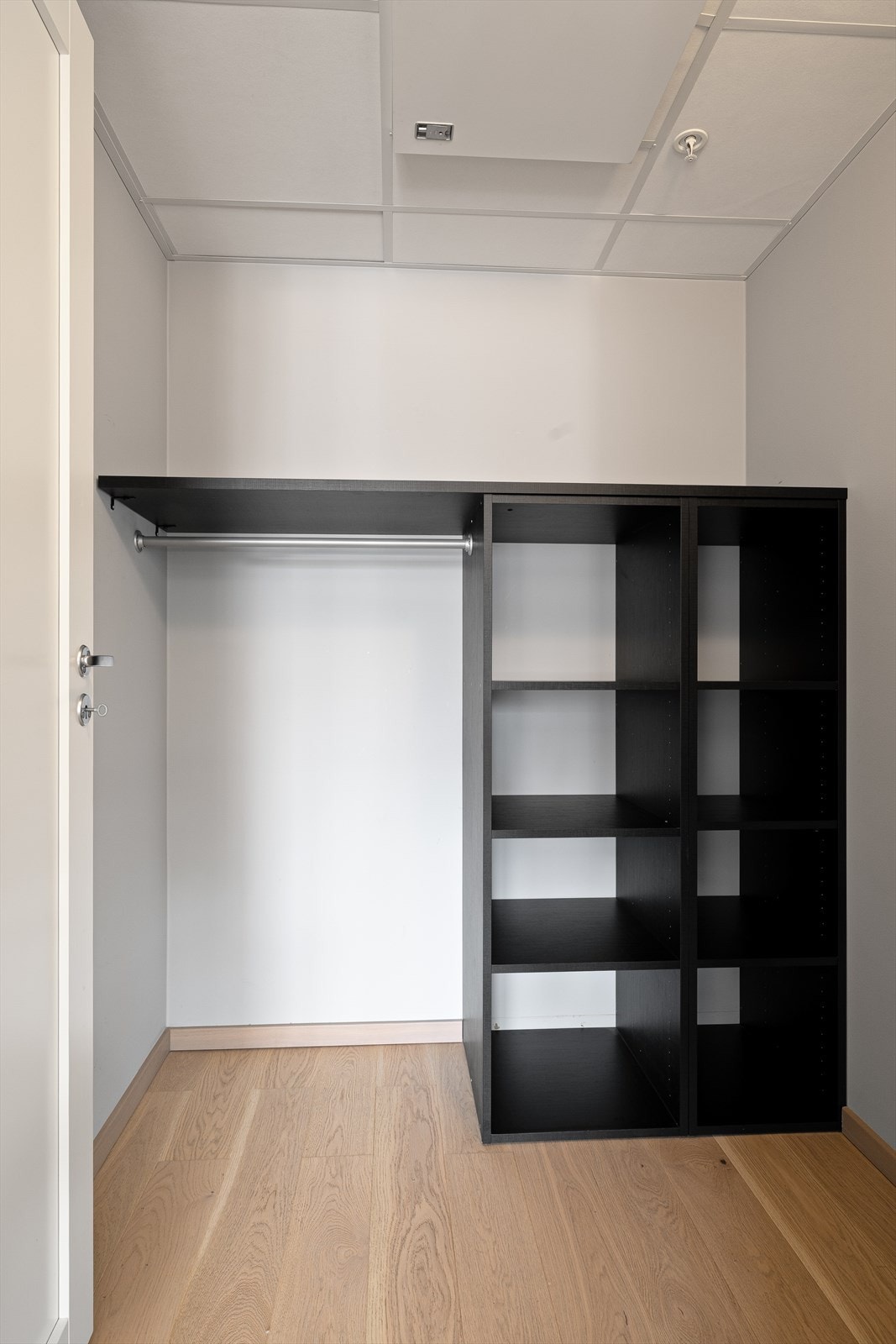 Innvendig bod. Galleribilde