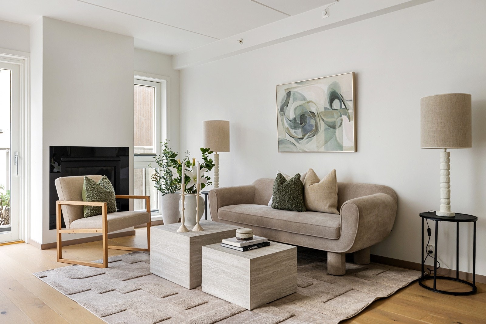 Balansert ventilasjon sikrer et godt inneklima, og den vannbårne varmen gir lun oppvarming Galleribilde