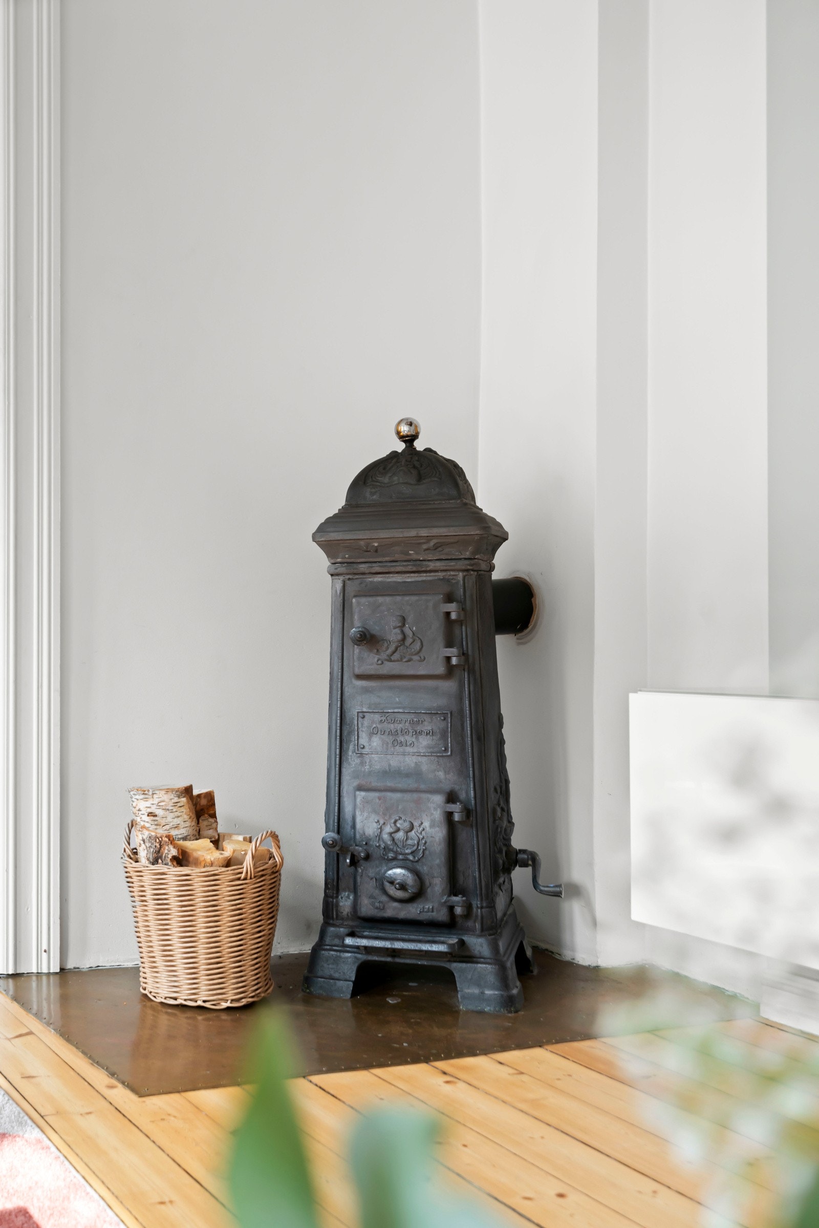 Støpejernsovn. Galleribilde