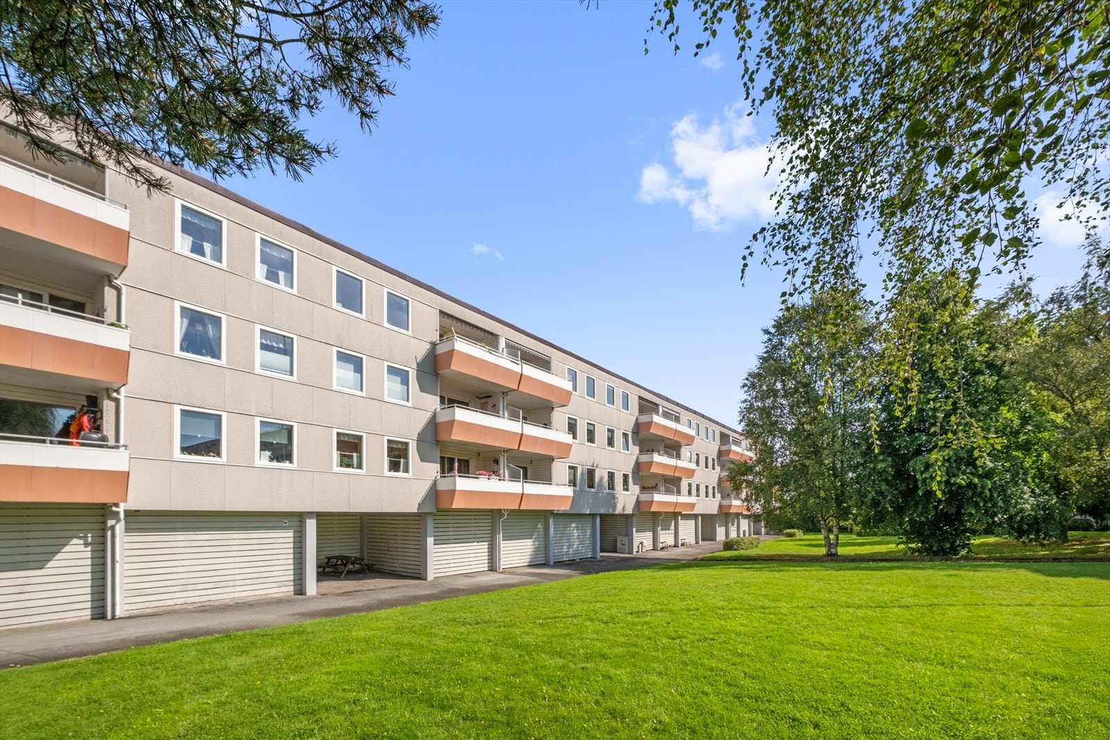 Velkommen til en hyggelig visning! Ta gjerne kontakt med megler på 482 76 979 ved eventuelle spørsmål. Galleribilde