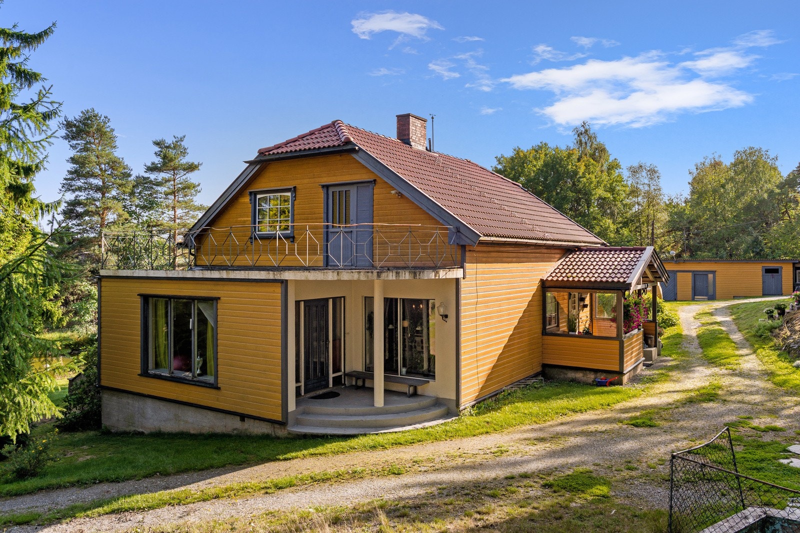 Romslig bolig med muligheter for den nevenyttige. Galleribilde