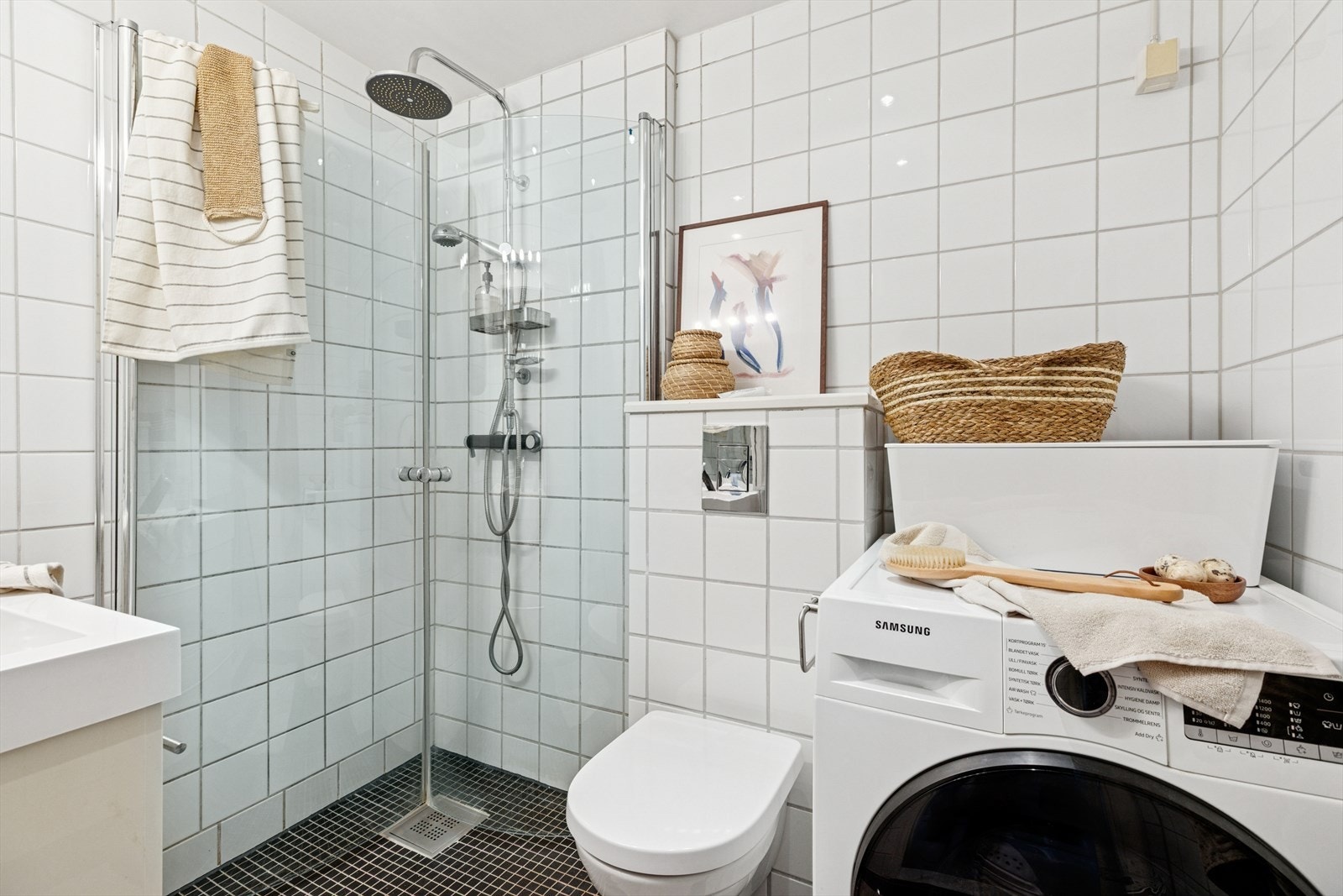 Badet ble overflate oppusset i 2010 med flis på flis og ny innredning. Galleribilde