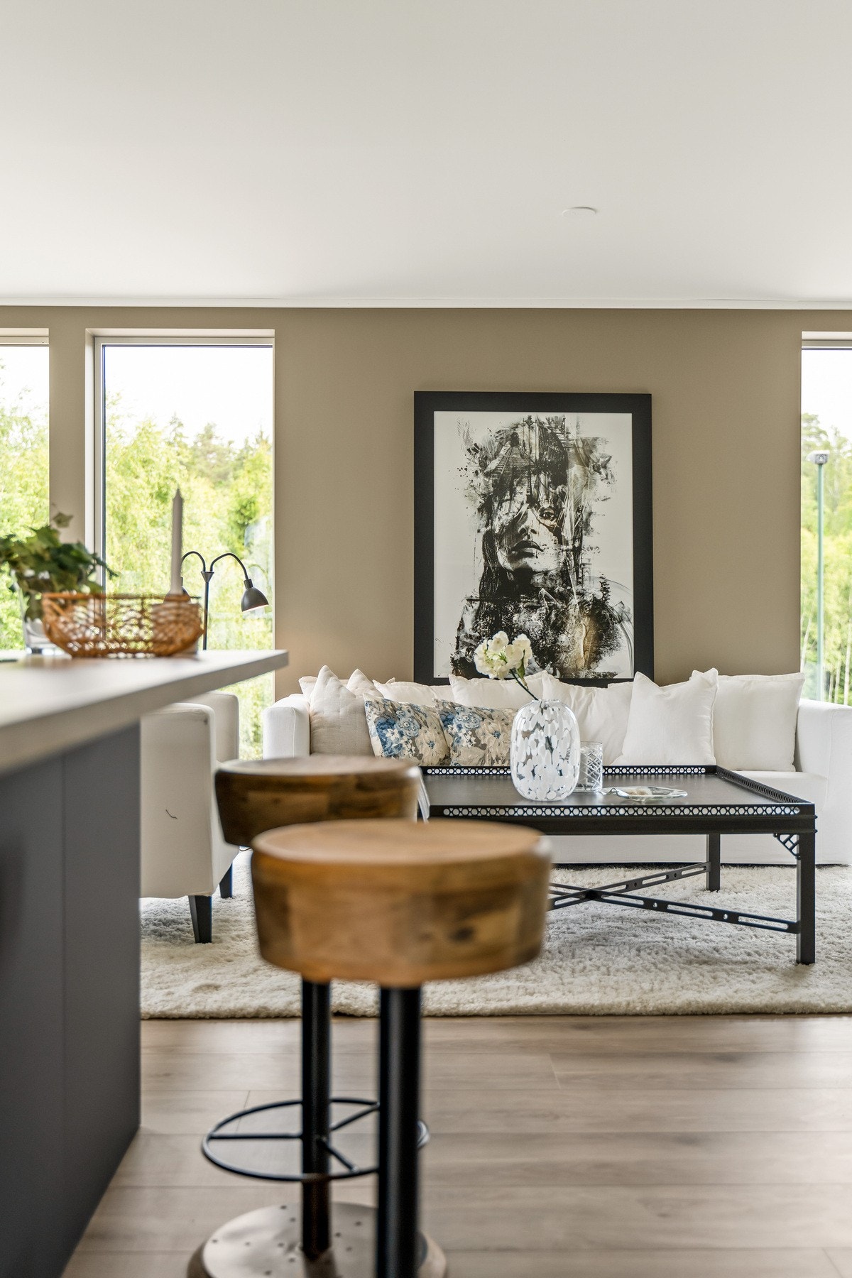 NB: Bilder er tatt i forholdsvis lik leilighet i etasjen over (Missingfjellet 5D) Galleribilde