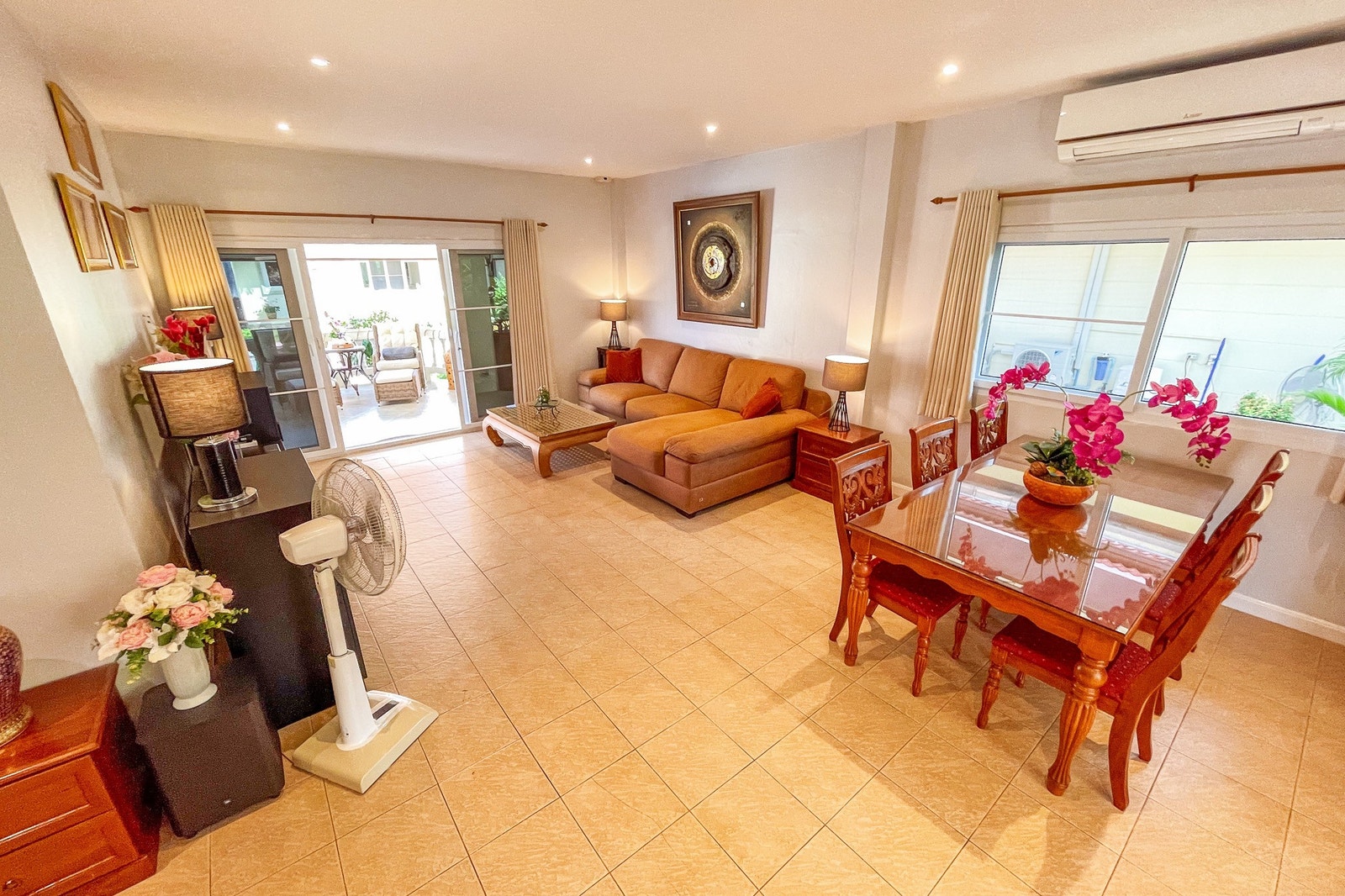 Spisebord Galleribilde