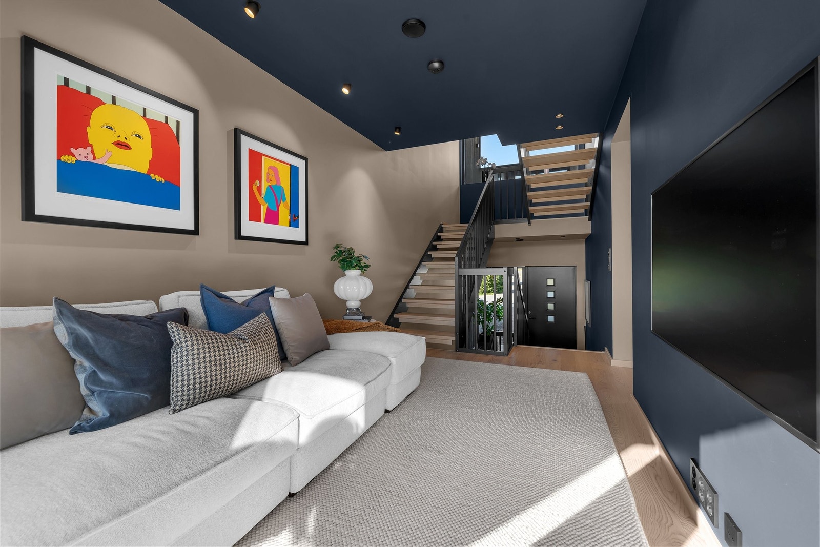 Tv stue (kan også gjøre som til ekstra soverom) Galleribilde