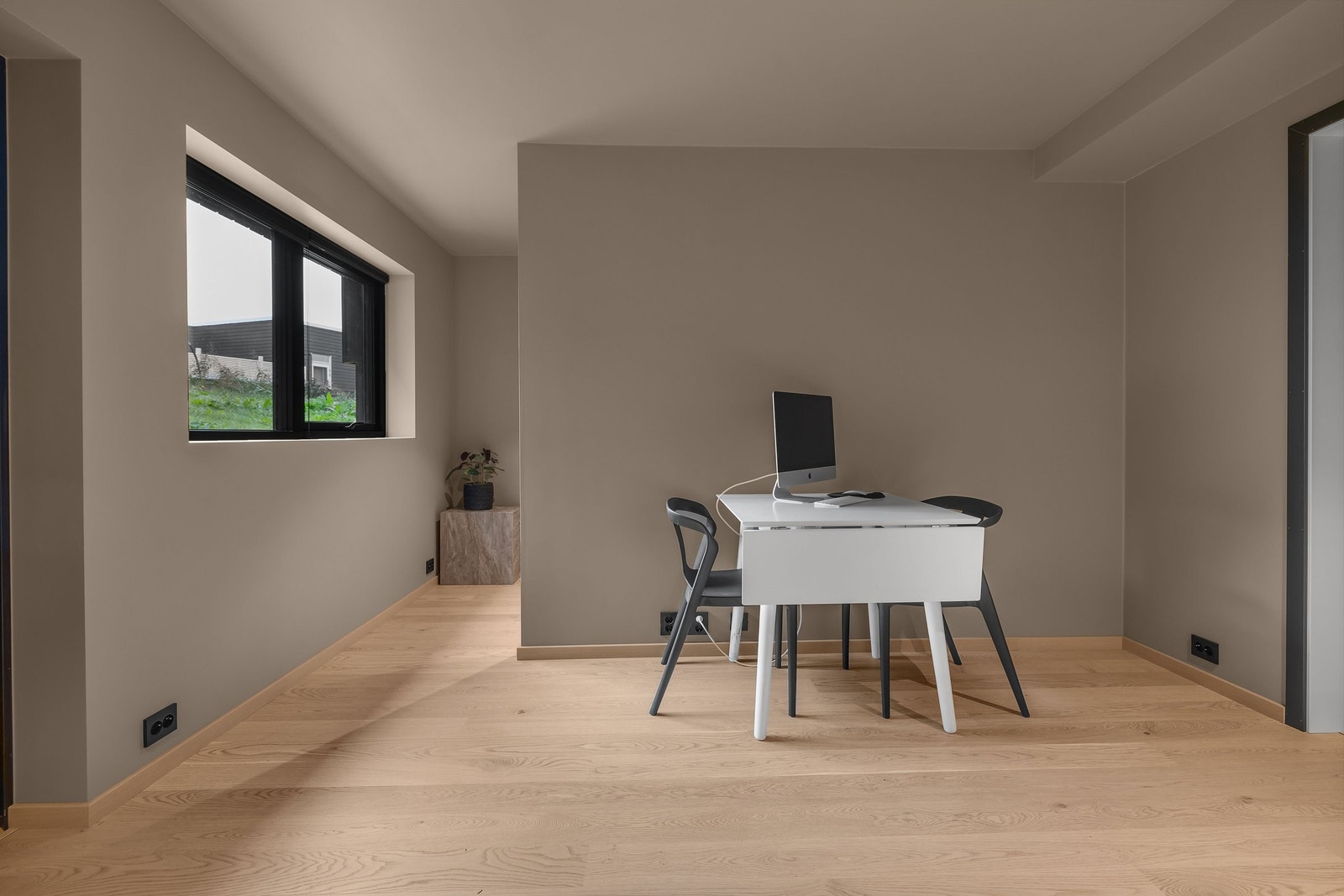 spisestue/stue hybel Galleribilde