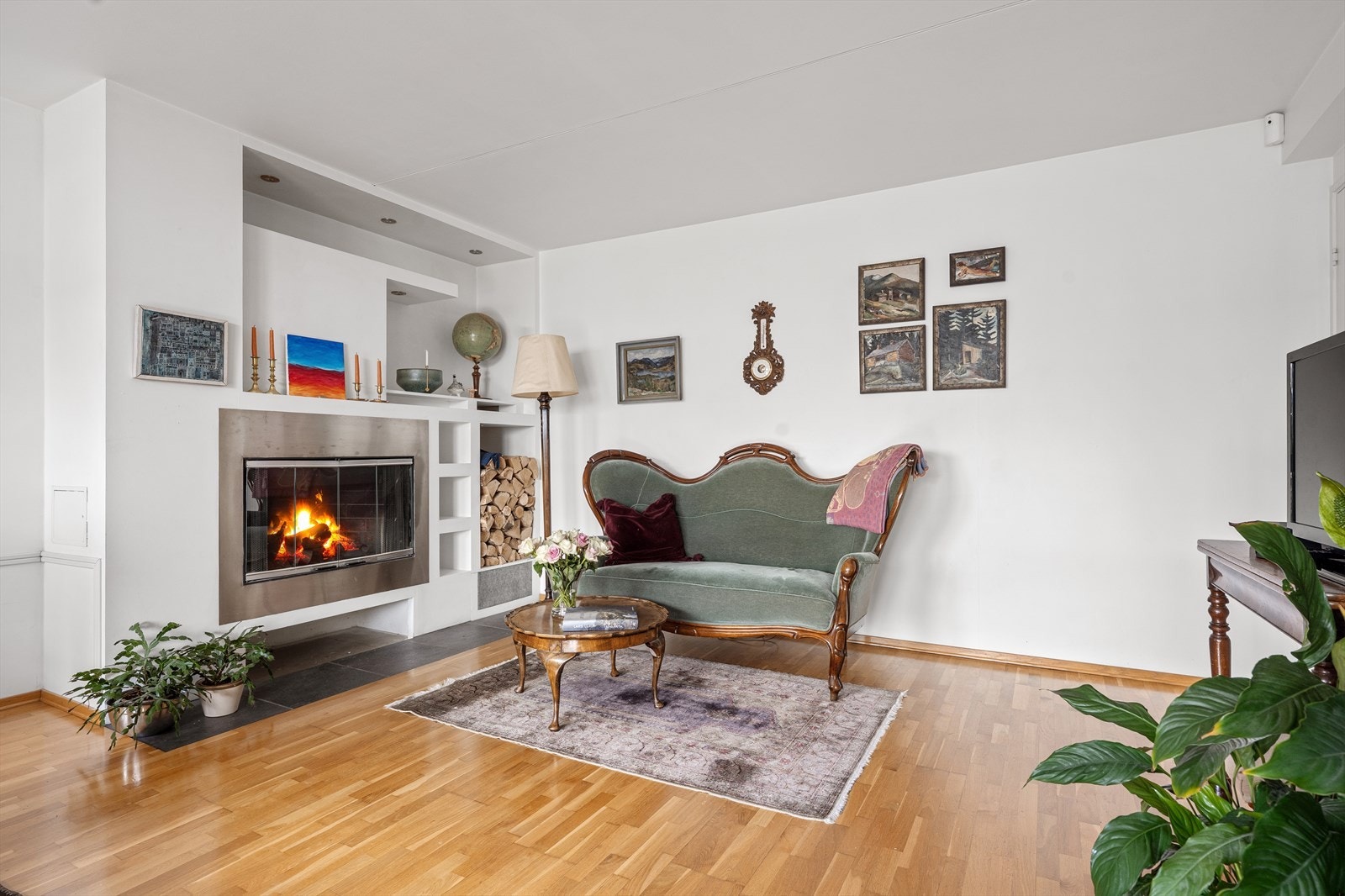 Stue med peis Galleribilde