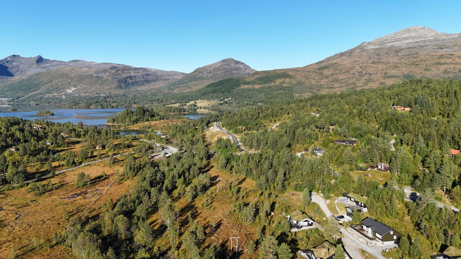 Tomten er på 816 kvm. Galleribilde