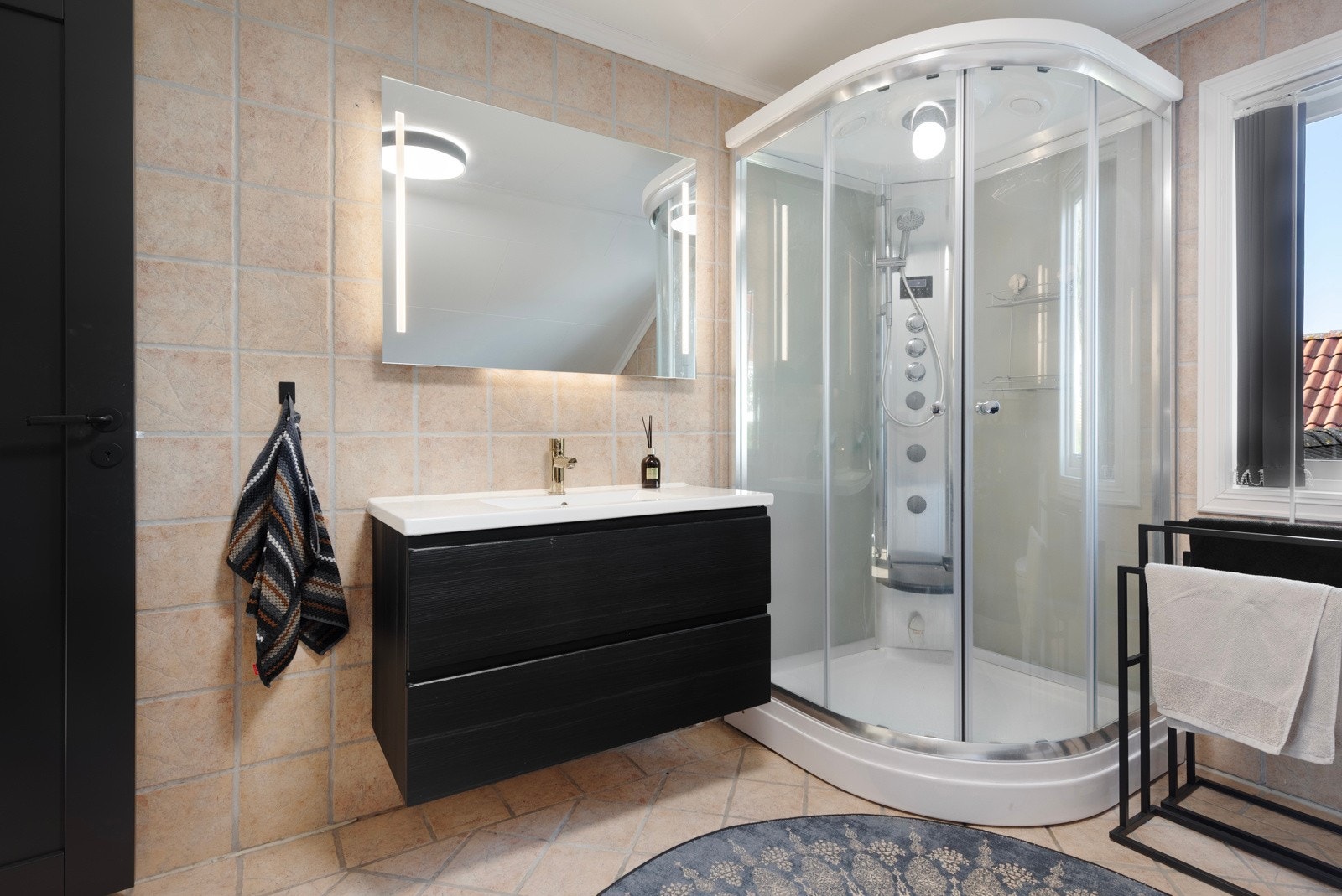 Bad i 2.etasje Galleribilde