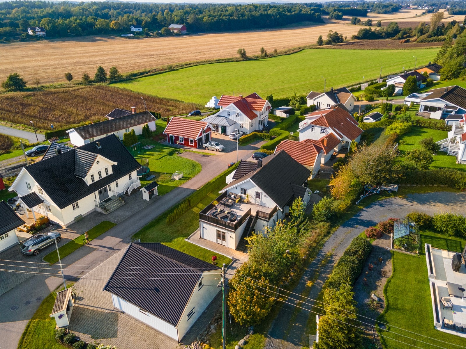 Landlig beliggenhet men allikevel kort vei til det aller meste Galleribilde