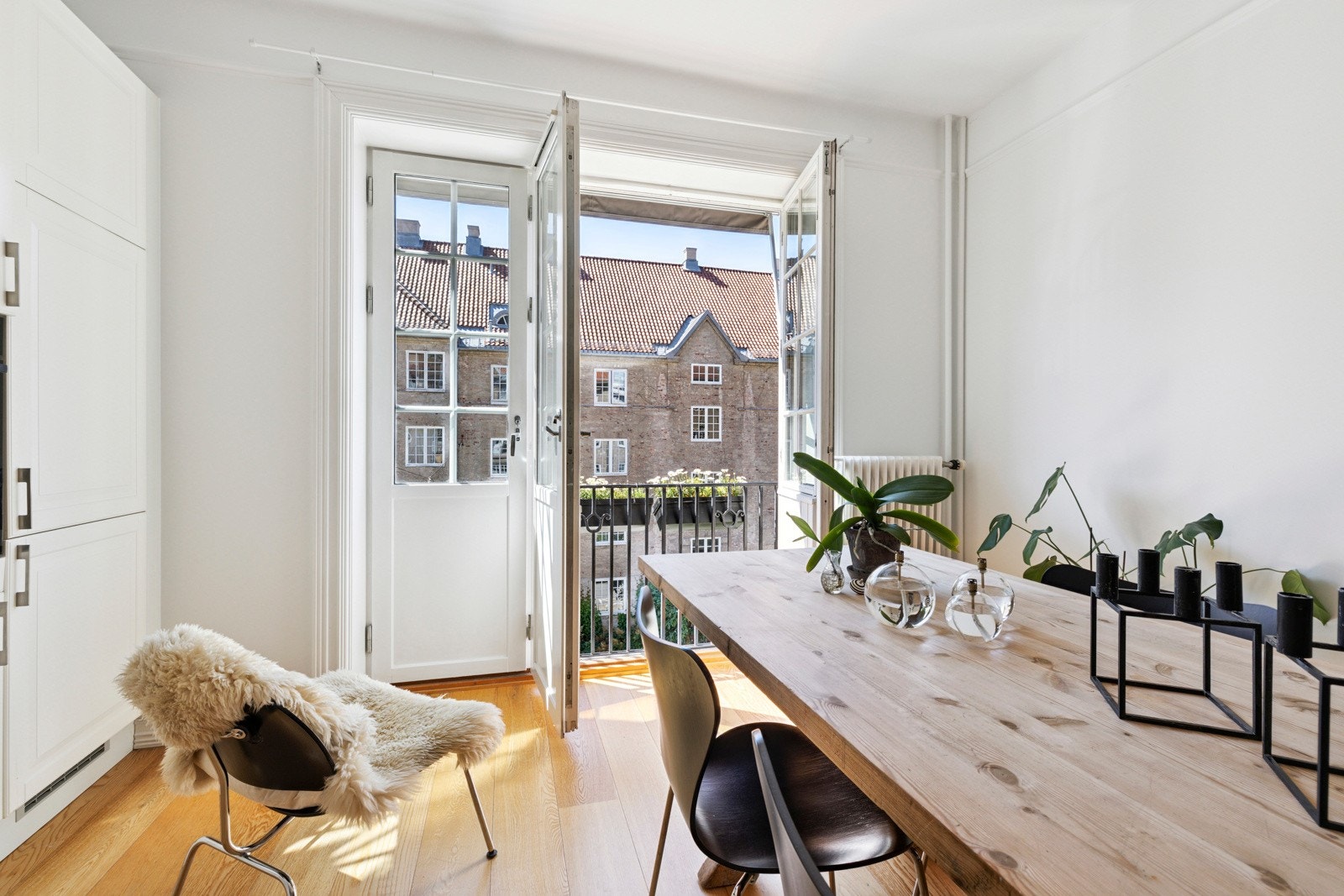 Her kan venner og familie samles rundt et langbord. Galleribilde