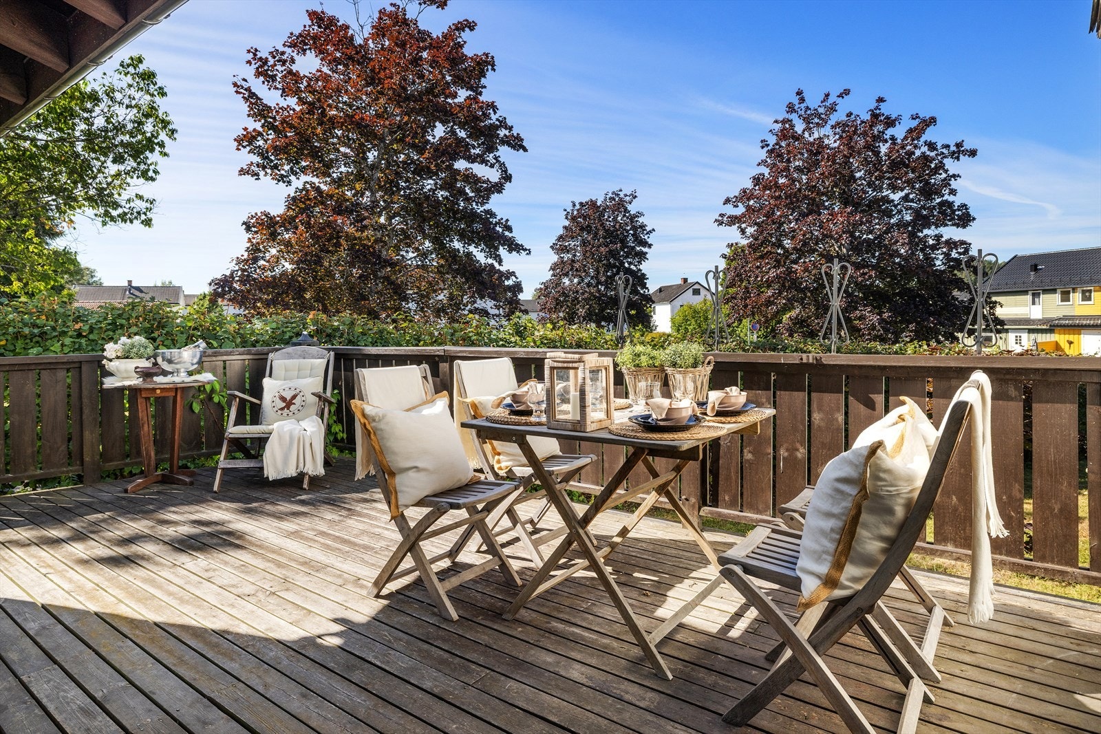 Her kan man nyte kveldssolen. Galleribilde