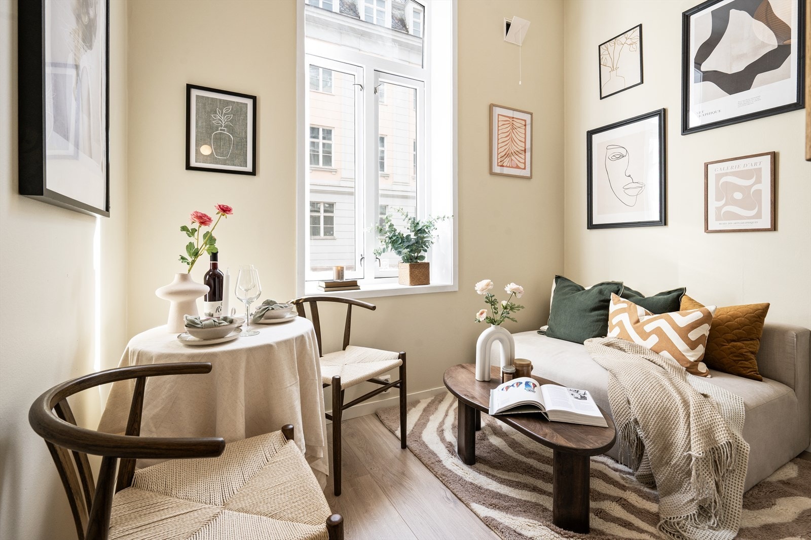 Det ble lagt nytt laminatgulv i 2025. Galleribilde