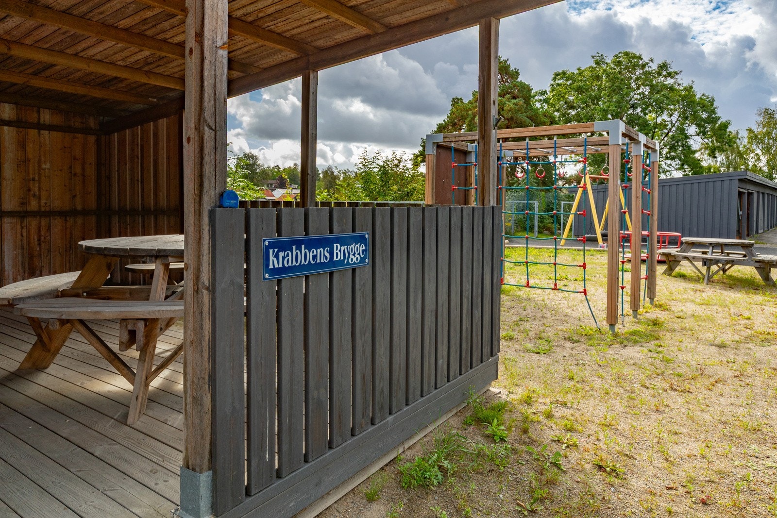 Felles uteplass under tak Galleribilde