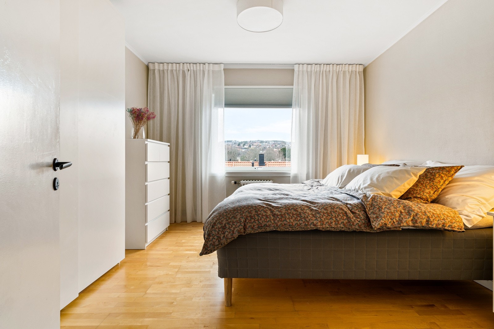 Hovedsoverom målt til 13 kvm. Galleribilde