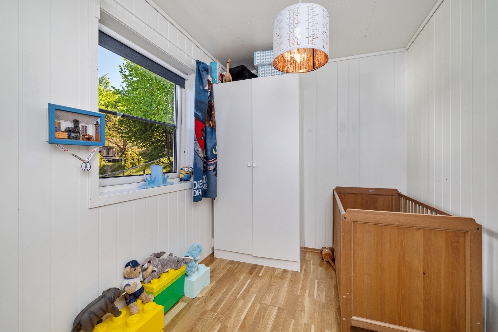 Soverom 2 egner seg godt som barnerom/gjesterom eller hjemmekontor. Galleribilde