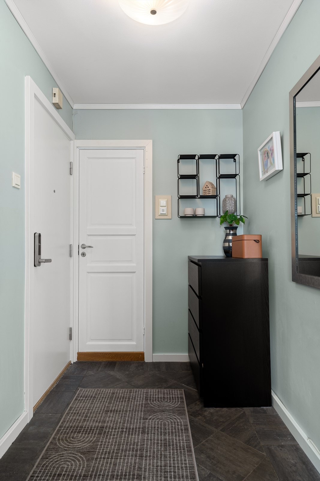 Entré med gulvvarme. Galleribilde