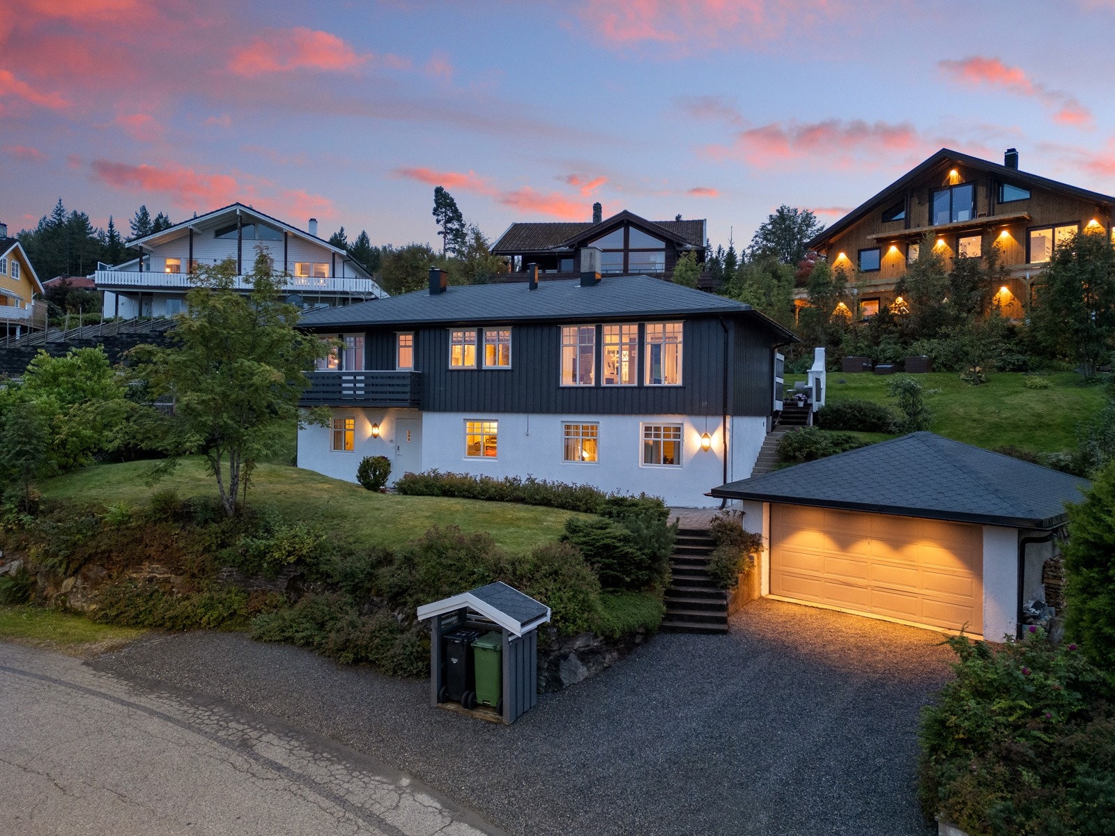 Velkommen til Årfuglvegen 19! Galleribilde