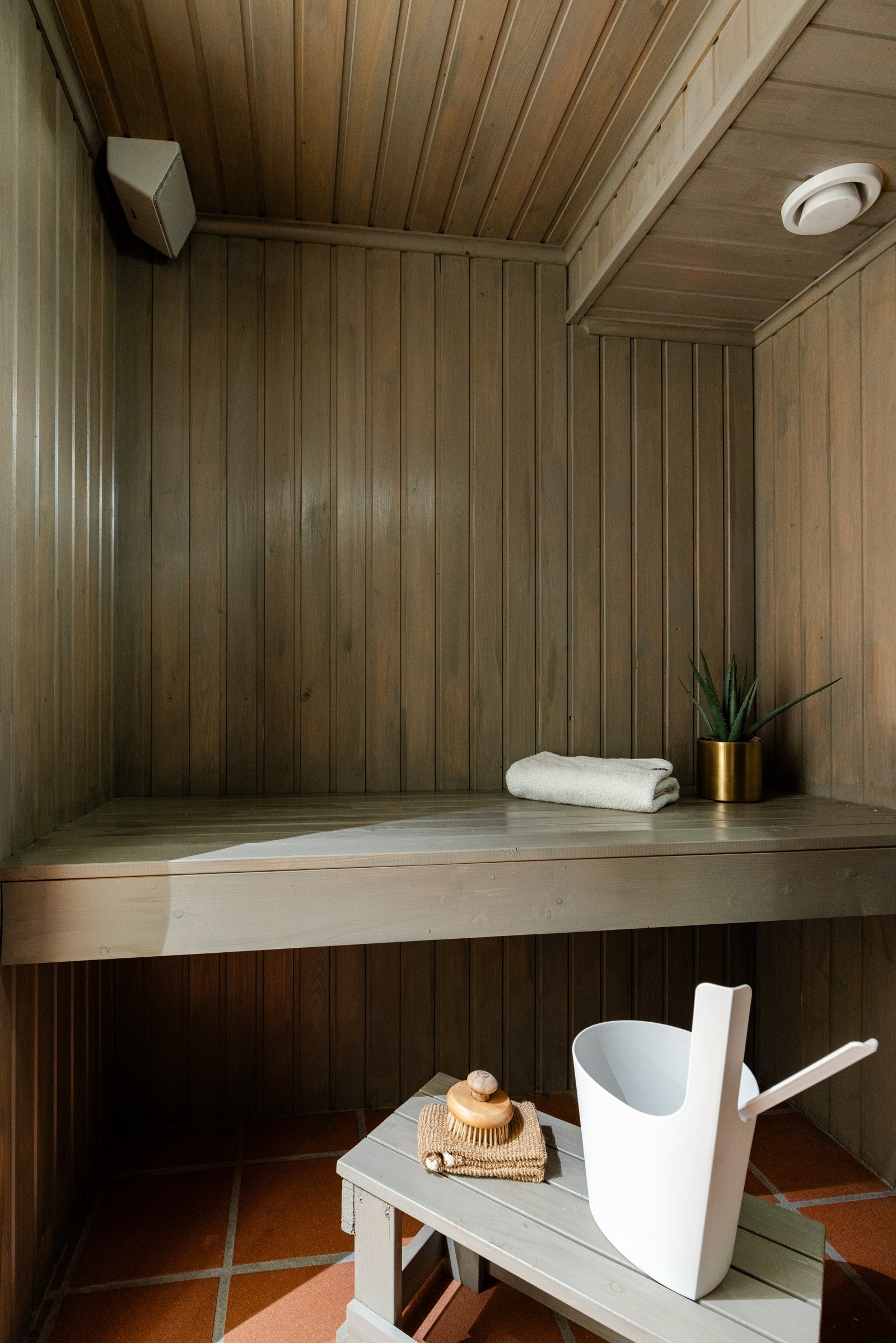 Deilig badstue med ny ovn fra 2020.